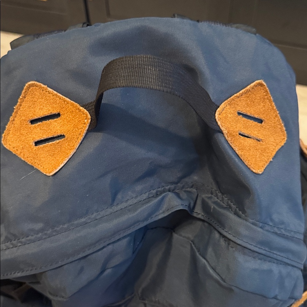 Vintage L.L.Bean Leather Bottom Backpack Navy Internal Frame Daypack - Picture 12 of 12